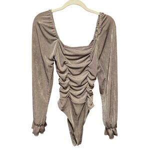 Peach Love California Ruched Bodysuit Square Neck Long Sleeve Top Size‎ Medium